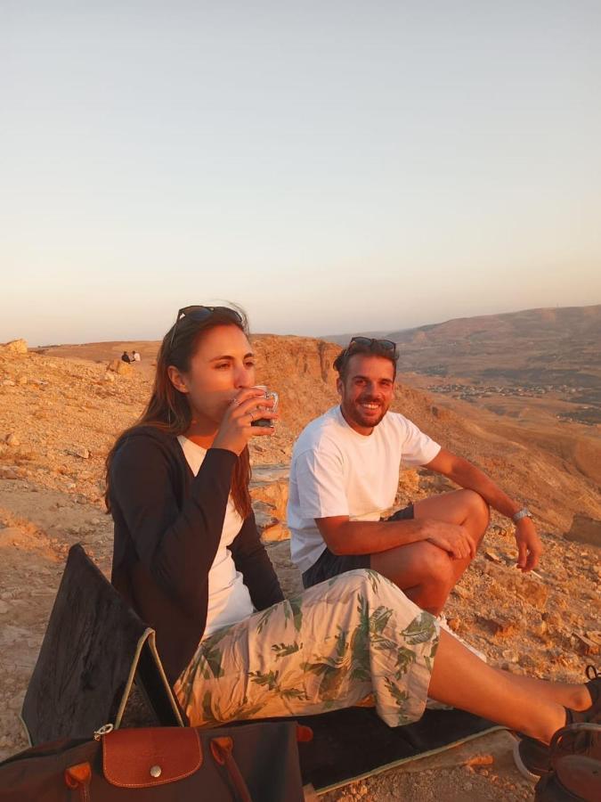 בית הארחה קאראק 	Mumia Restaurant & House מראה חיצוני תמונה